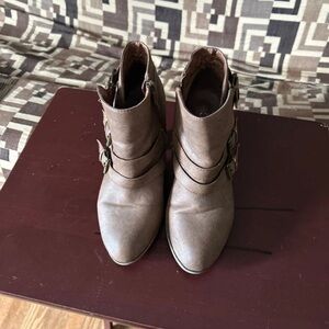 Hunter Brown Ankle Boots with Double Buckle